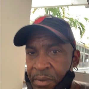 Meet your Posher, Travis